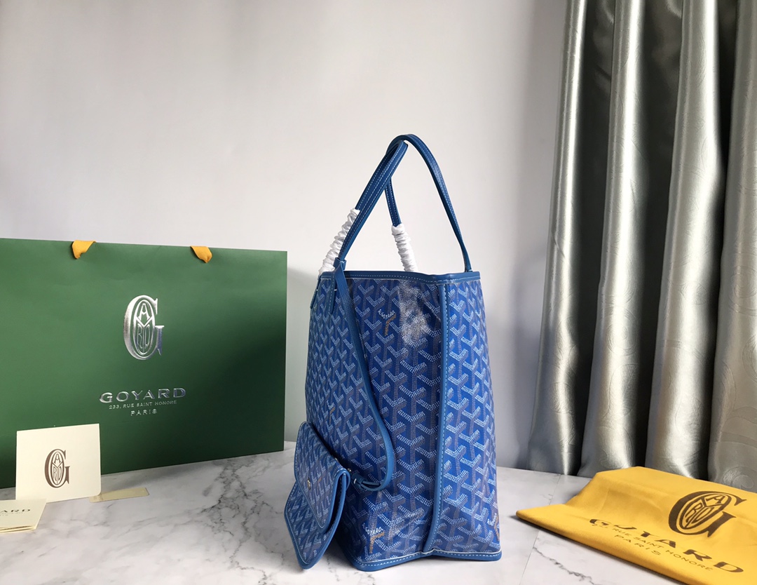 Anjou PM Reversible Tote Bag In Blue